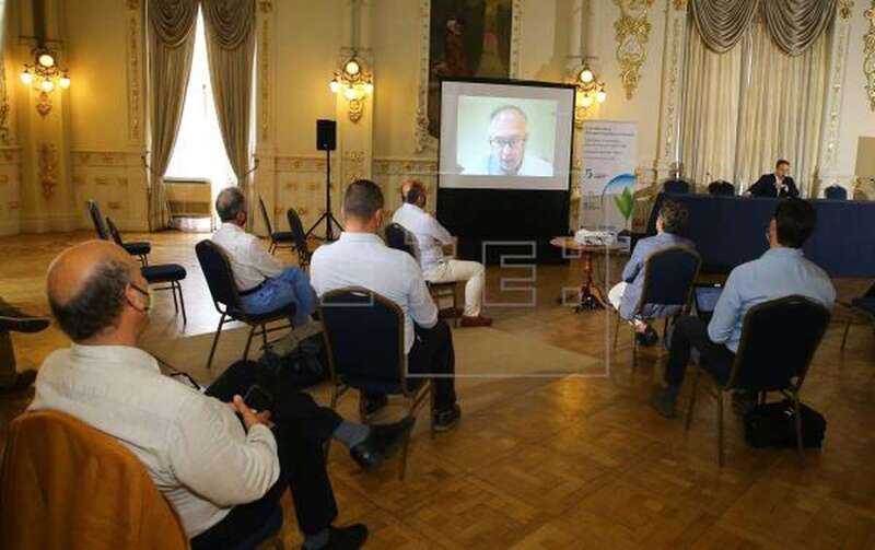 Imagen de las II Jornadas de Transición Energética en Canarias; soluciones y estrategias para el horizonte 2021-2029 que se celebran este jueves en Las Palmas de Gran Canaria/EFE/Elvira Urquijo,